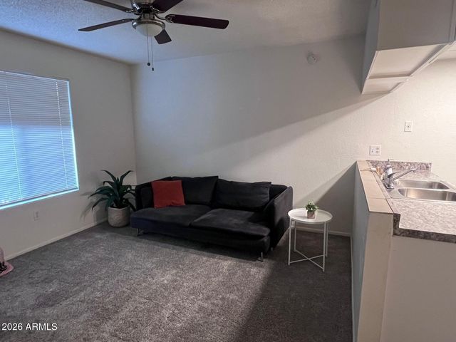 461 W HOLMES Avenue 350, Mesa, AZ 85210