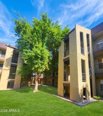 461 W HOLMES Avenue 350, Mesa, AZ 85210