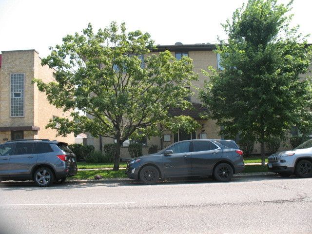 7939 W Belmont Avenue 1A, Elmwood Park, IL 60707