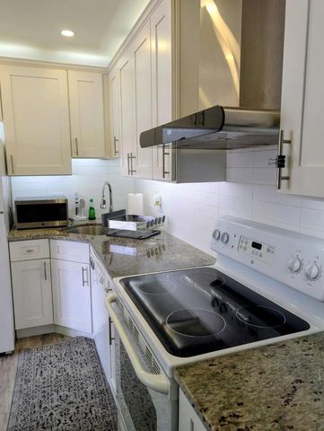 7939 W Belmont Avenue 1A, Elmwood Park, IL 60707