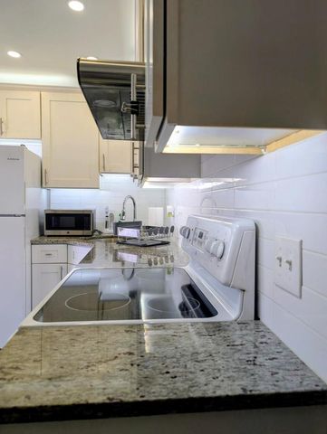 7939 W Belmont Avenue 1A, Elmwood Park, IL 60707