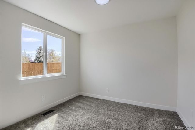 17464 E Temple Drive, Aurora, CO 80015