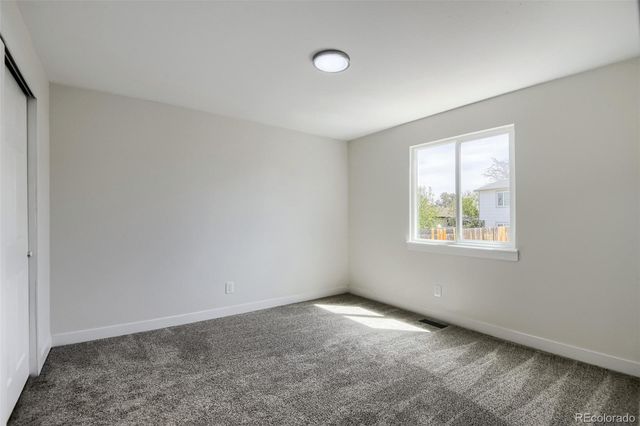 17464 E Temple Drive, Aurora, CO 80015