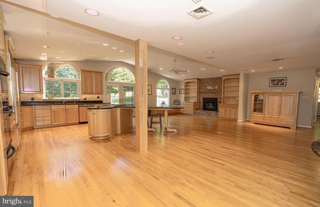 4402 MEADOWCLIFF RD, Glen Arm, MD 21057