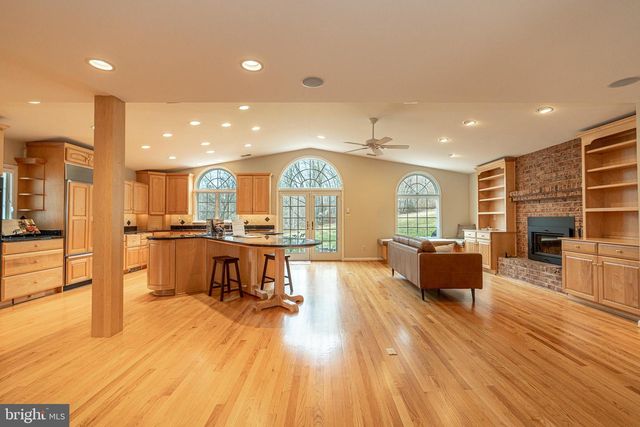 4402 MEADOWCLIFF RD, Glen Arm, MD 21057