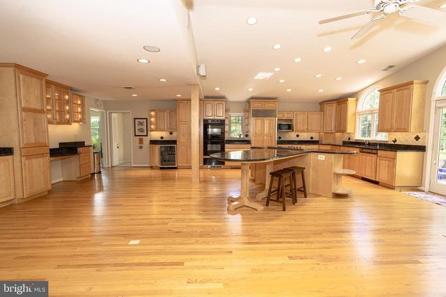 4402 MEADOWCLIFF RD, Glen Arm, MD 21057