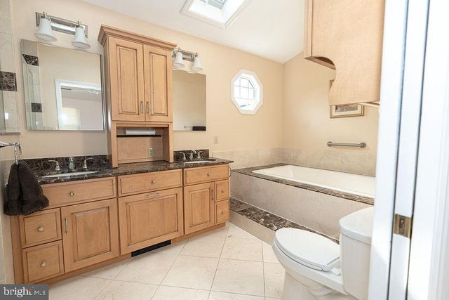 4402 MEADOWCLIFF RD, Glen Arm, MD 21057