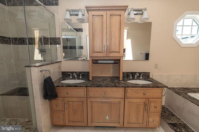 4402 MEADOWCLIFF RD, Glen Arm, MD 21057