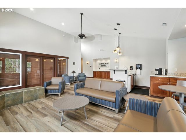 10800 Se 17TH Cir H-93, Vancouver, WA 98664