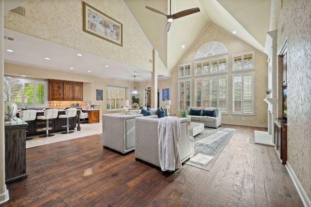 400 Indian Paintbrush Way, Southlake, TX 76092