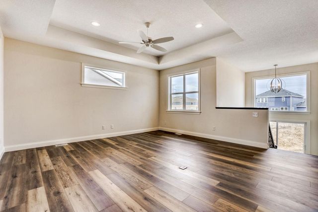 2931 Trinity Drive, Shakopee, MN 55379