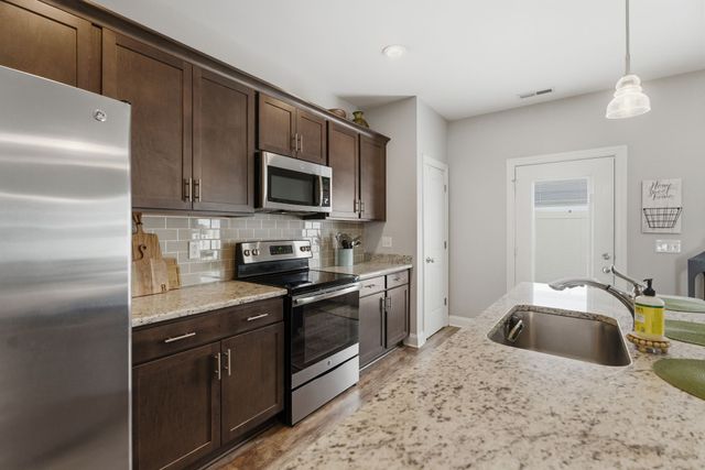 818 General Westmoreland Ct, Murfreesboro, TN 37129