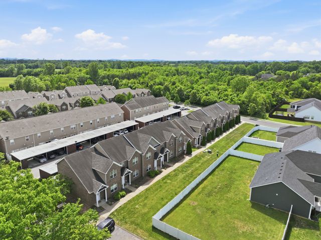 818 General Westmoreland Ct, Murfreesboro, TN 37129