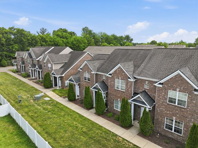818 General Westmoreland Ct, Murfreesboro, TN 37129