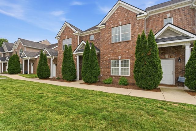 818 General Westmoreland Ct, Murfreesboro, TN 37129