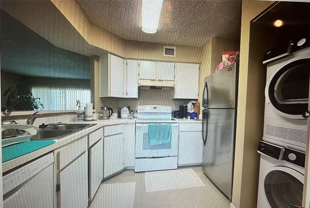 3405 NW 44th Street 105, Lauderdale Lakes, FL 33309