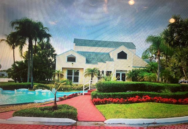 3405 NW 44th Street 105, Lauderdale Lakes, FL 33309