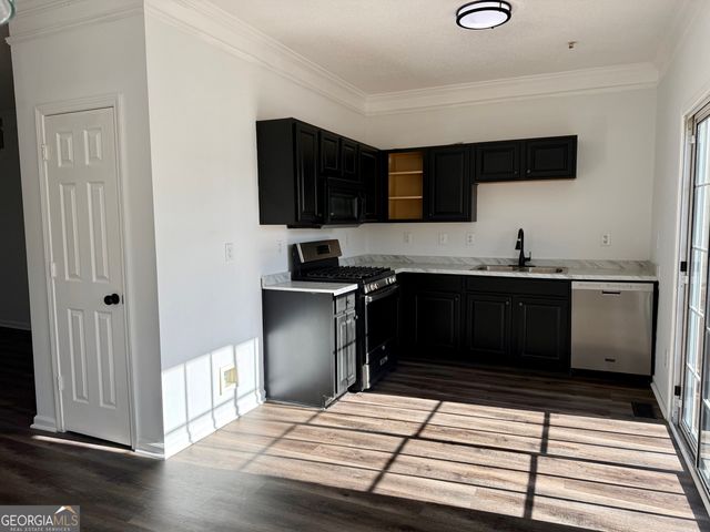 821 Society Court, Woodstock, GA 30188