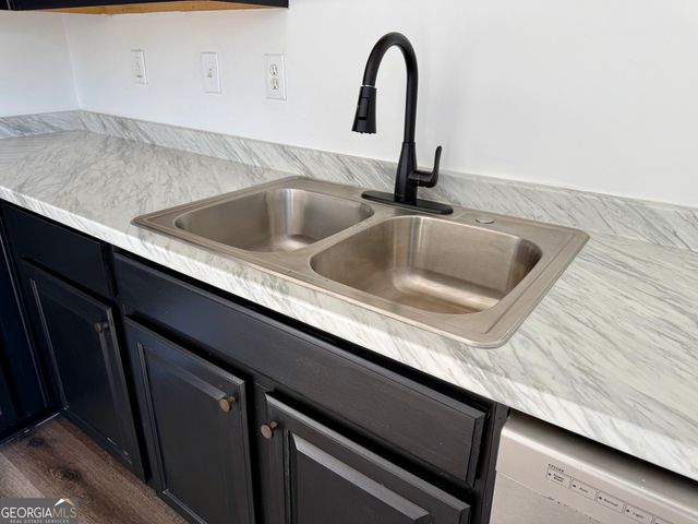 821 Society Court, Woodstock, GA 30188