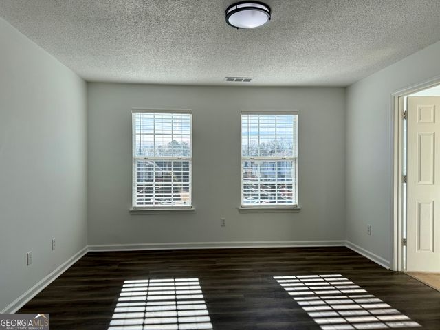 821 Society Court, Woodstock, GA 30188