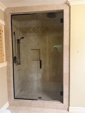 302 Montclair Dr, Corpus Christi, TX 78412