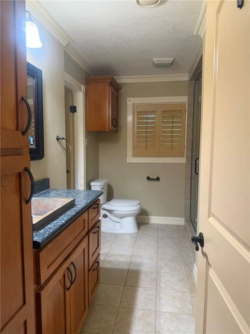 302 Montclair Dr, Corpus Christi, TX 78412