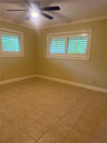 302 Montclair Dr, Corpus Christi, TX 78412
