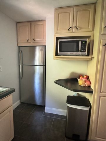 20 Foley St 2, Attleboro, MA 02703