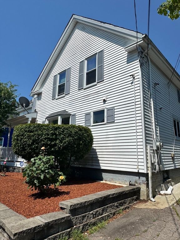 20 Foley St 2, Attleboro, MA 02703