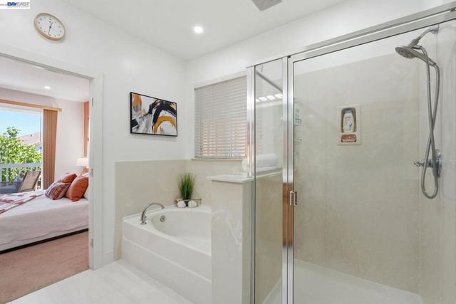 857 Bridgeway Cir, El Sobrante, CA 94803