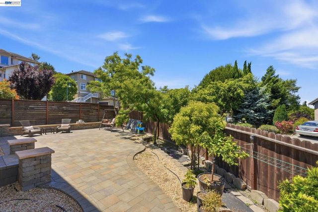 857 Bridgeway Cir, El Sobrante, CA 94803