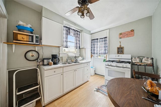 745 Anaheim St, Hill District, PA 15219