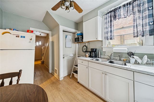 745 Anaheim St, Hill District, PA 15219