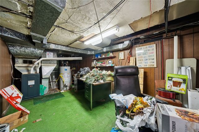 745 Anaheim St, Hill District, PA 15219