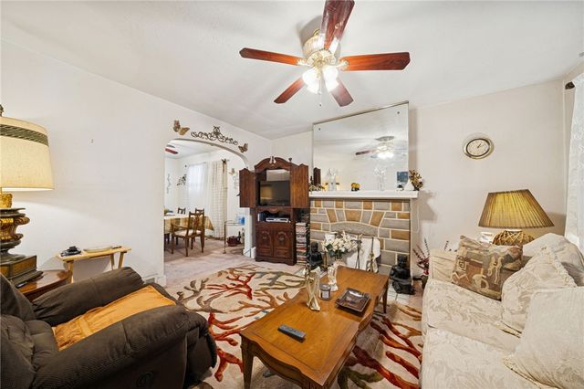 745 Anaheim St, Hill District, PA 15219