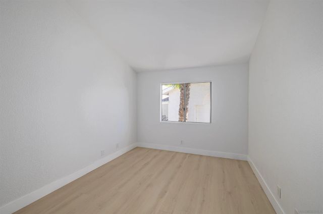 3020 Cowley Way 305, San Diego, CA 92117