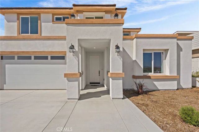 16765 La Bella Villa, Riverside, CA 92503