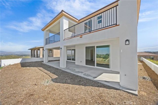 16765 La Bella Villa, Riverside, CA 92503