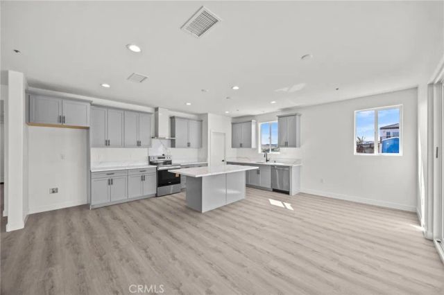 16765 La Bella Villa, Riverside, CA 92503