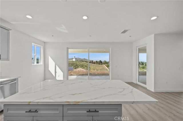 16765 La Bella Villa, Riverside, CA 92503