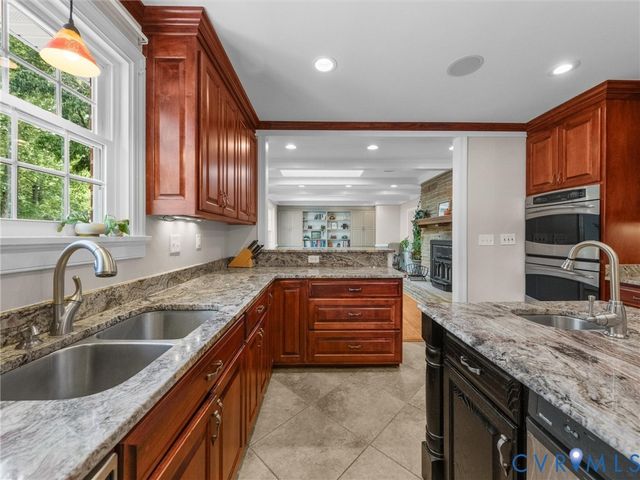 13099 Cedon Rd, Ashland, VA 23005