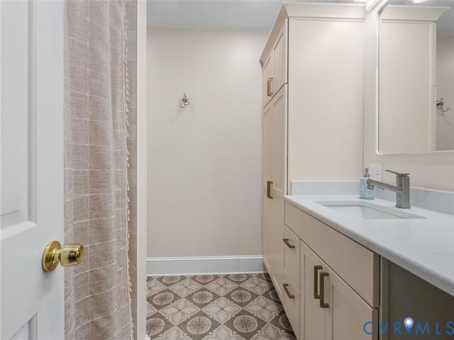 13099 Cedon Rd, Ashland, VA 23005