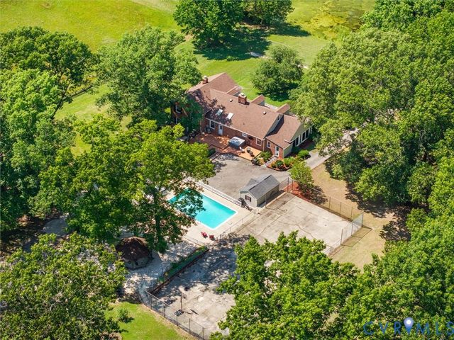 13099 Cedon Rd, Ashland, VA 23005