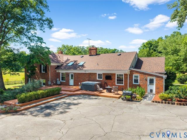 13099 Cedon Rd, Ashland, VA 23005