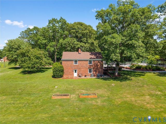 13099 Cedon Rd, Ashland, VA 23005