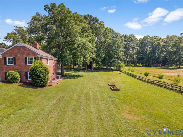 13099 Cedon Rd, Ashland, VA 23005