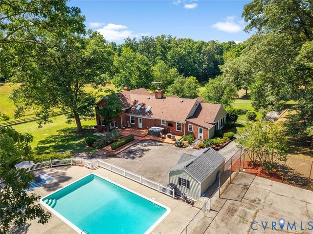 13099 Cedon Rd, Ashland, VA 23005