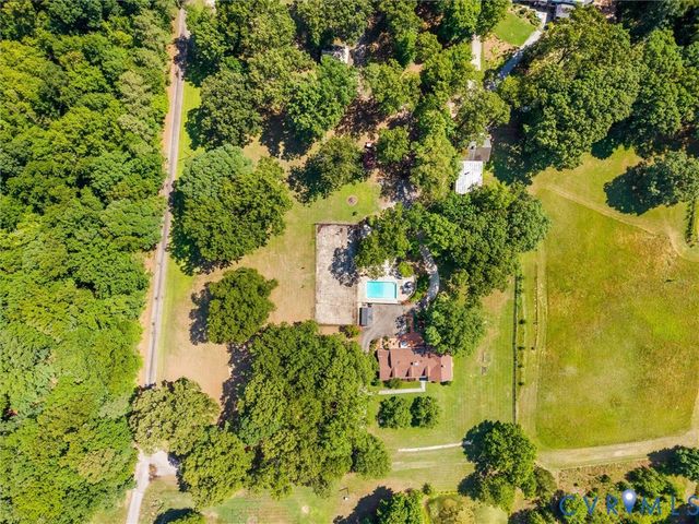 13099 Cedon Rd, Ashland, VA 23005