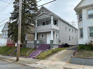 1027 2nd Avenue, Schenectady, NY 12303