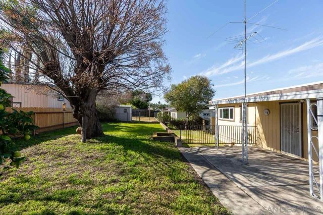 737 Laguna Avenue, El Cajon, CA 92020